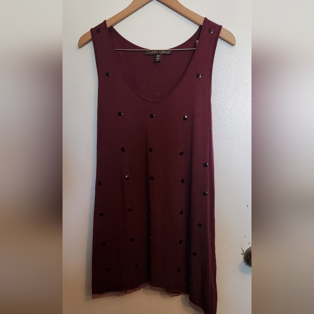 Kische Boutique Burgundy Sleeveless Top with Black Accents